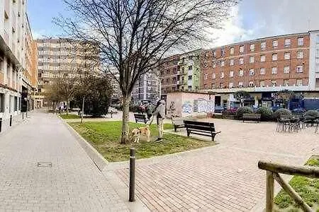 Familiar Vut3099as Διαμέρισμα *