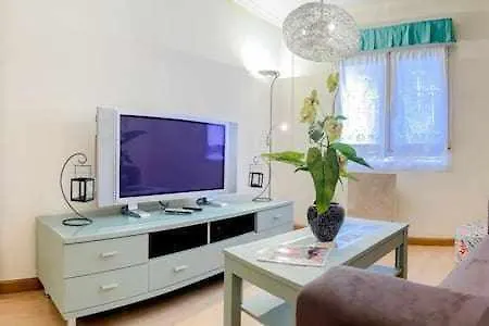 Apartment Familiar Vut3099as *